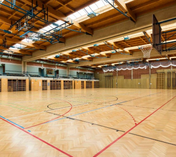 Sporthalle